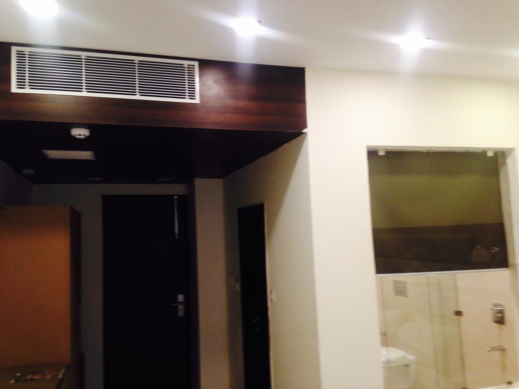 Hotel Pk Residency Noida Eksteriør bilde