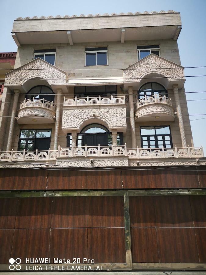 Hotel Pk Residency Noida Eksteriør bilde