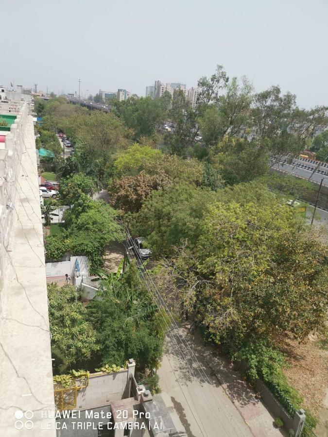 Hotel Pk Residency Noida Eksteriør bilde
